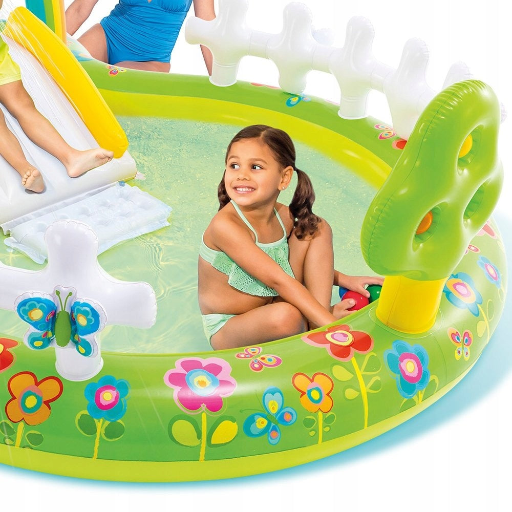 Piscina Inflable Centro de Juegos Jardín: Diversión y Frescura en Casa