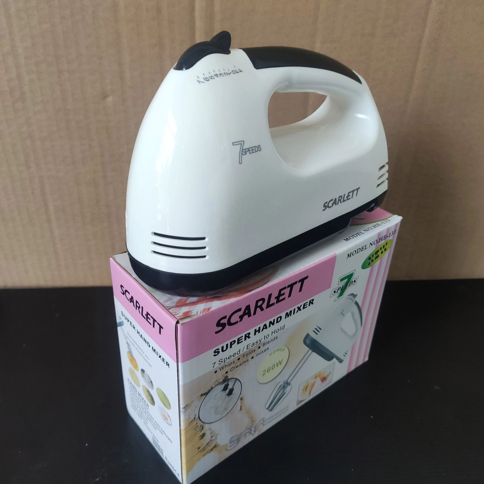 Batidora de Mano Industrial Scarlett: Mezclas Perfectas en Tiempo Récord